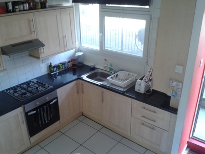 Buxton Court E