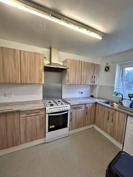 Broomspring Close B